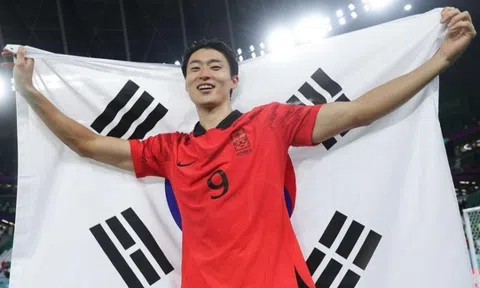 Cho Gue Sung đắt show giải trí sau màn tranh cãi với Ronaldo