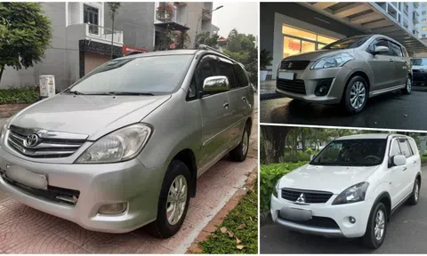 3 xe 7 chỗ đời cũ, số tự động trong tầm giá 300 triệu đồng