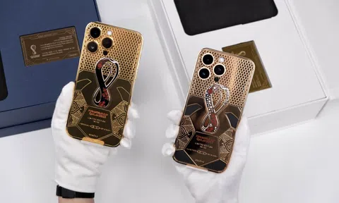 iPhone 14 mạ vàng phiên bản World Cup 2022 giá 227 triệu đồng