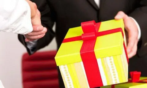 Cà Mau nghiêm cấm biếu, tặng quà Tết cho lãnh đạo dưới mọi hình thức