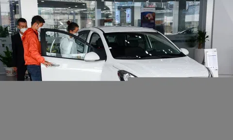 Ô tô giá rẻ nhất Việt Nam: Mất dần sức hút, Grand i10 vẫn xếp sau Fadil