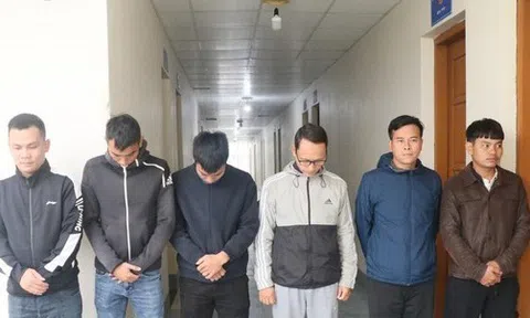 Phá đường dây cá độ bóng đá giao dịch gần 2.000 tỷ đồng