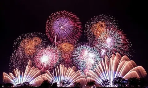 TP HCM đề xuất bắn pháo hoa tại 2 điểm đón Tết Dương lịch 2023