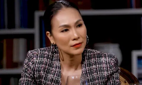 Khánh Ngọc: Sức khỏe, tài chính tụt dốc trầm trọng sau ly hôn