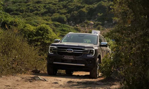 SUV 7 chỗ: Ford Everest ‘chấp hết’, kịch tính cuộc đua doanh số năm 2022
