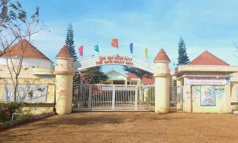 Nữ hiệu trưởng phân công giáo viên đi tiếp nhiều đoàn khách... "VIP"!