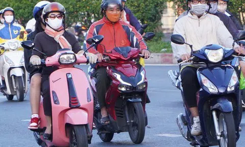 Hình ảnh TPHCM lập đông sáng 19-12