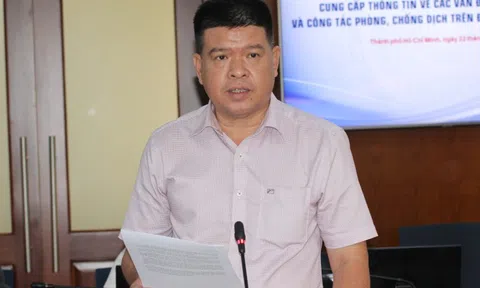 Cơ quan quản lý TP HCM nói gì khi người dân vật vờ chờ đăng kiểm?