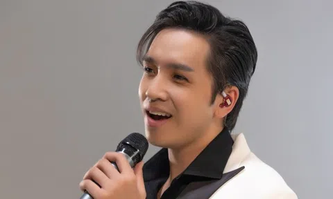 Bạch Công Khanh ra sản phẩm mới giữa ồn ào