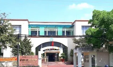 Bình Phước: Phó Giám đốc Sở 48 tuổi nói gì sau khi nộp đơn xin nghỉ việc?