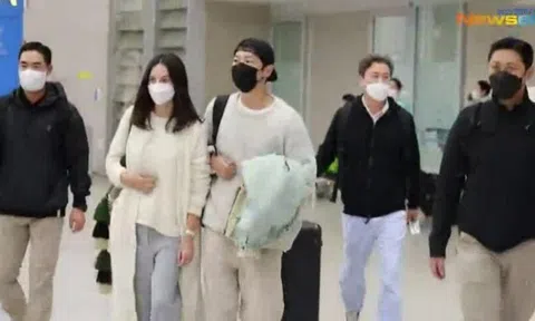 Song Joong Ki giấu danh tính bạn gái