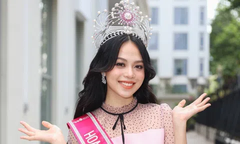 Hoa hậu Thanh Thủy: 'Tôi mến mộ Mai Phương Thúy'