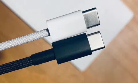 Quốc gia tỷ dân sắp loại bỏ cổng Lightning