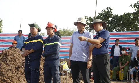 Phó Chủ tịch tỉnh Đồng Tháp: Hy vọng sáng mai sẽ cứu được bé trai