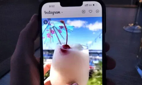 Ảnh trên Instagram quá sáng, nhiều người tưởng màn hình iPhone bị hỏng
