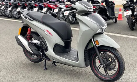Honda SH350i 2023, xe tay ga dành cho giới nhà giàu Việt Nam