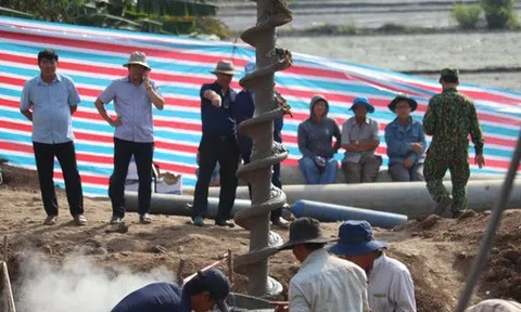 Vụ bé trai rơi xuống hố bê tông: Đồng Tháp ra công văn khẩn về an toàn lao động