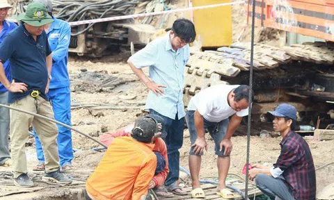 Vụ bé trai lọt vào trụ bê-tông: Đã tìm được phương án khả thi