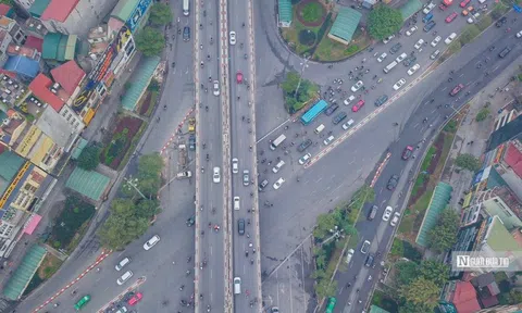 Hà Nội: Ngã Tư Sở lần thứ tư được phân luồng giao thông