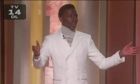 MC Quả Cầu Vàng bị chê