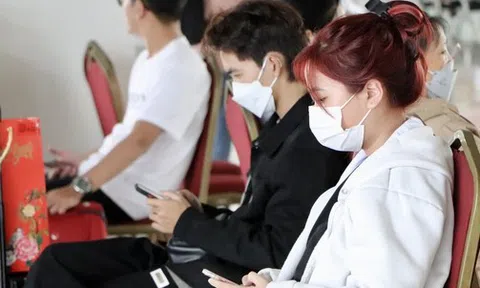 Bến xe Miền Đông mới tưng bừng trong ngày 14-1