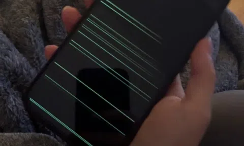 Apple thừa nhận lỗi màn hình iPhone 14 Pro Max