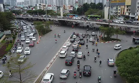 Hình ảnh hiếm thấy của 'điểm đen' giao thông trên trục đường Vành đai 2 Hà Nội