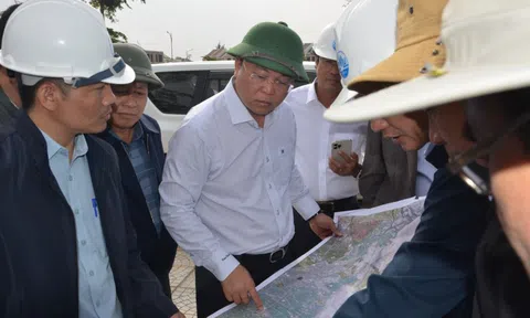Chủ tịch UBND tỉnh Quảng Nam chỉ đạo "nóng" về các dự án chậm tiến độ
