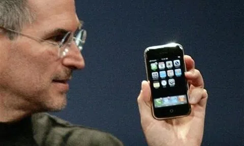 Những định kiến và phán đoán sai lầm với iPhone đời đầu