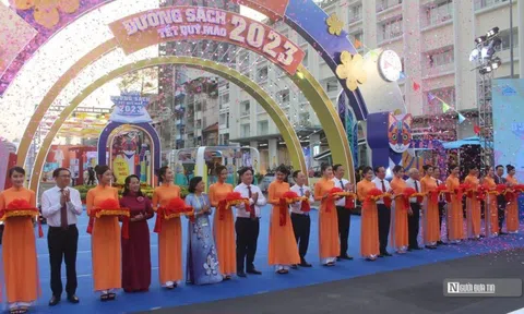 Tp.HCM: Khai mạc Lễ hội Đường sách Tết lớn nhất trên đường Lê Lợi
