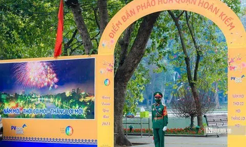 Hà Nội: Thiết lập trận địa bắn pháo hoa đêm Giao thừa Tết Quý Mão 2023