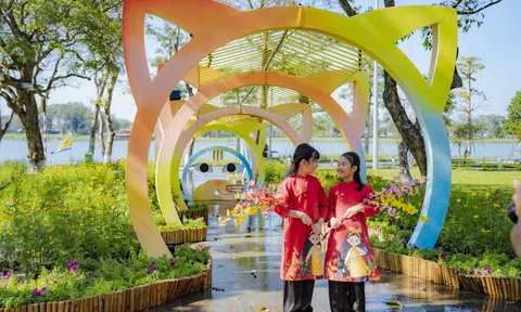 "Check in" Huế ngày 30 Tết