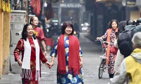 Một Hà Nội thật bình yên trong buổi sáng đầu tiên của năm mới 2023