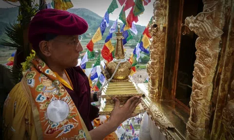 Đức Gyalwang Drukpa chủ trì Đại pháp hội cầu an tại Đại bảo tháp Mandala Tây Thiên