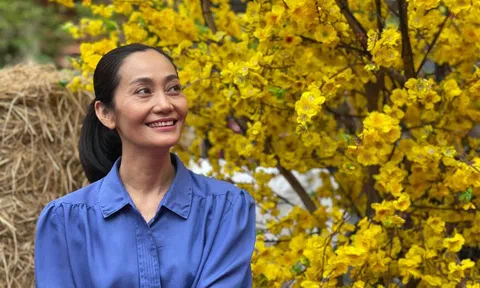 NSƯT Hạnh Thúy: Tết xưa hay tết nay đều vui, miễn đừng túng thiếu