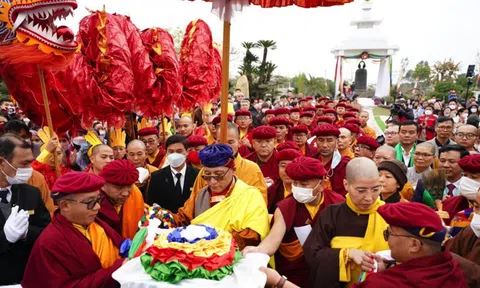 Hàng ngàn phật tử tham gia đại lễ cầu an do Đức Gyalwang Drukpa chủ trì