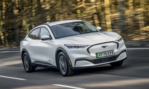 Ford tự phát triển hệ thống lái mới để tránh phụ thuộc vào Volkswagen