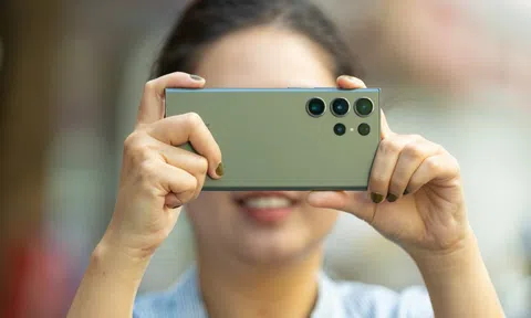Cuộc đua mới trên camera di động