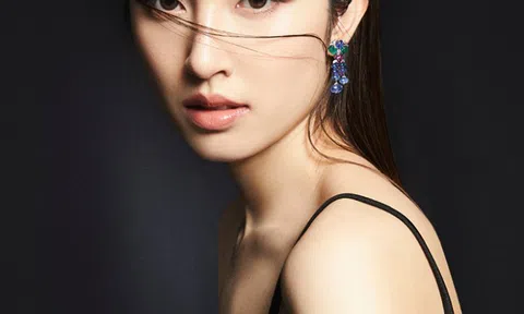 Sắc vóc 'Sao chuyển giới đẹp nhất Thái Lan'