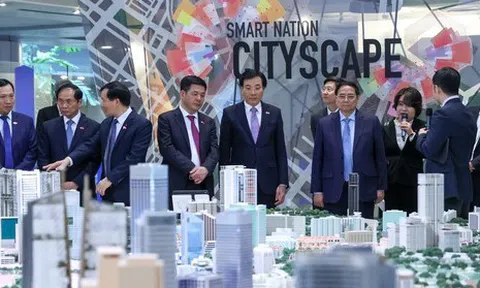 Thủ tướng tìm hiểu về triết lý quy hoạch và bí quyết xây dựng thành phố thông minh của Singapore