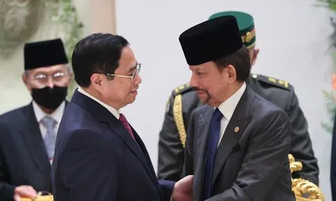 72 tiếng đồng hồ của Thủ tướng Phạm Minh Chính ở Singapore và Brunei