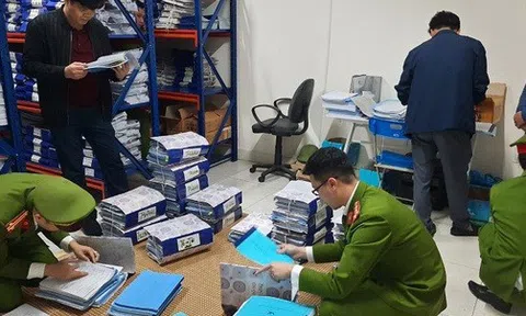 Bắt 4 lãnh đạo công ty, trung tâm trong vụ việc ở trung tâm đăng kiểm tại Hải Dương