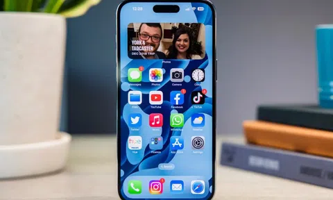 Mẫu iPhone với linh kiện đắt tiền nhất của Apple