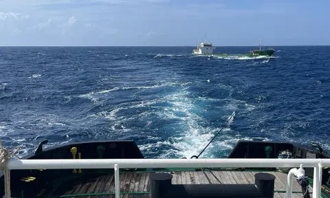 Lữ đoàn Tàu ngầm 189 cứu hộ thành công tàu hàng cùng 36 thuyền viên