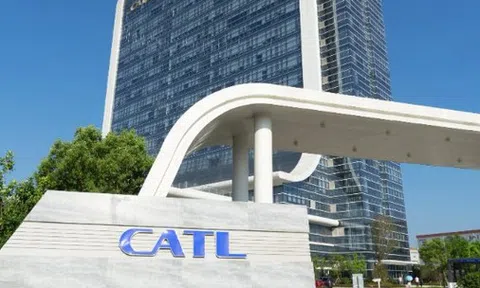 Đối tác của VinFast bất ngờ châm ngòi cho cuộc chiến giá xe điện: Tesla thêm áp lực tại thị trường tỷ dân