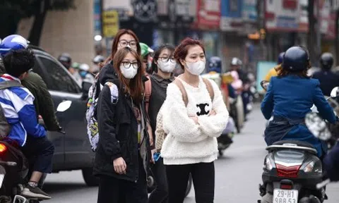 Hàng loạt cầu bộ hành bị lãng quên, dân tuỳ tiện sang đường bất chấp nguy hiểm