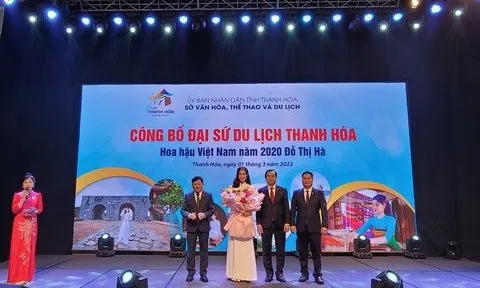 Hoa hậu Đỗ Thị Hà tham dự Hội nghị xúc tiến du lịch Thanh – Nghệ - Tĩnh