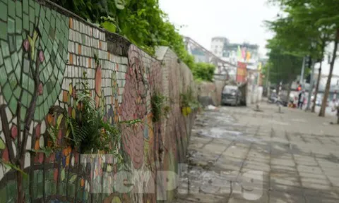 Cảnh xuống cấp, ô nhiễm nghiêm trọng tại con đường gốm sứ đạt Kỷ lục Guinness