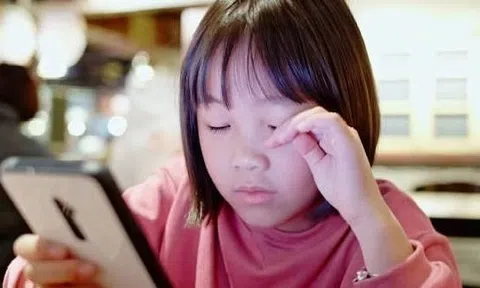 Bị cấm chơi game, trẻ em Trung Quốc chuyển sang nghiện video ngắn