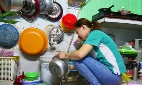 Mất việc, thu nhập giảm, nhiều công nhân ở TP.HCM muốn bỏ phố về quê